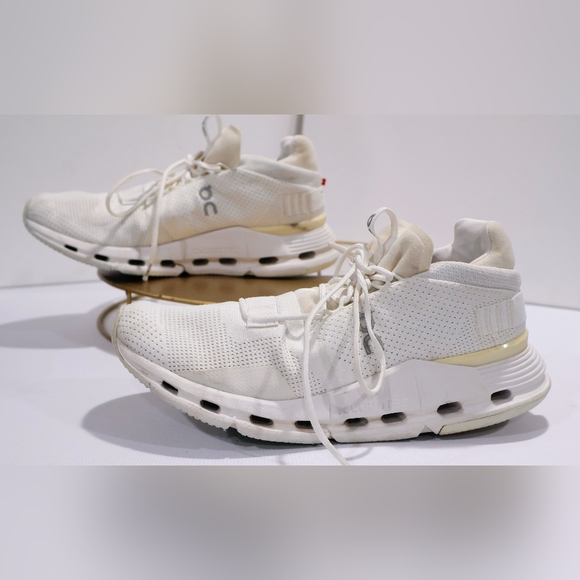 On Cloudnova - Picture 2 of 10